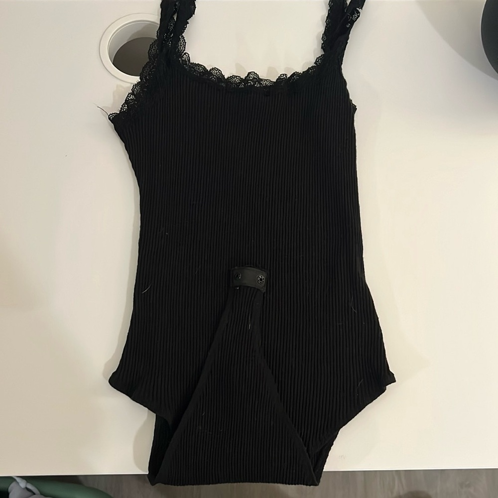 Ribbed lace body suit